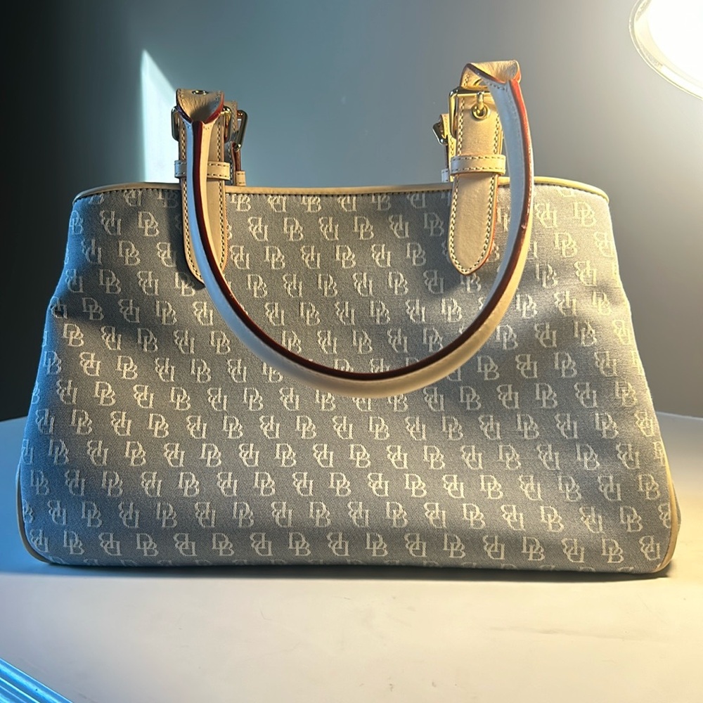 DOONEY & BOURKE Blue And White Signature Handbag